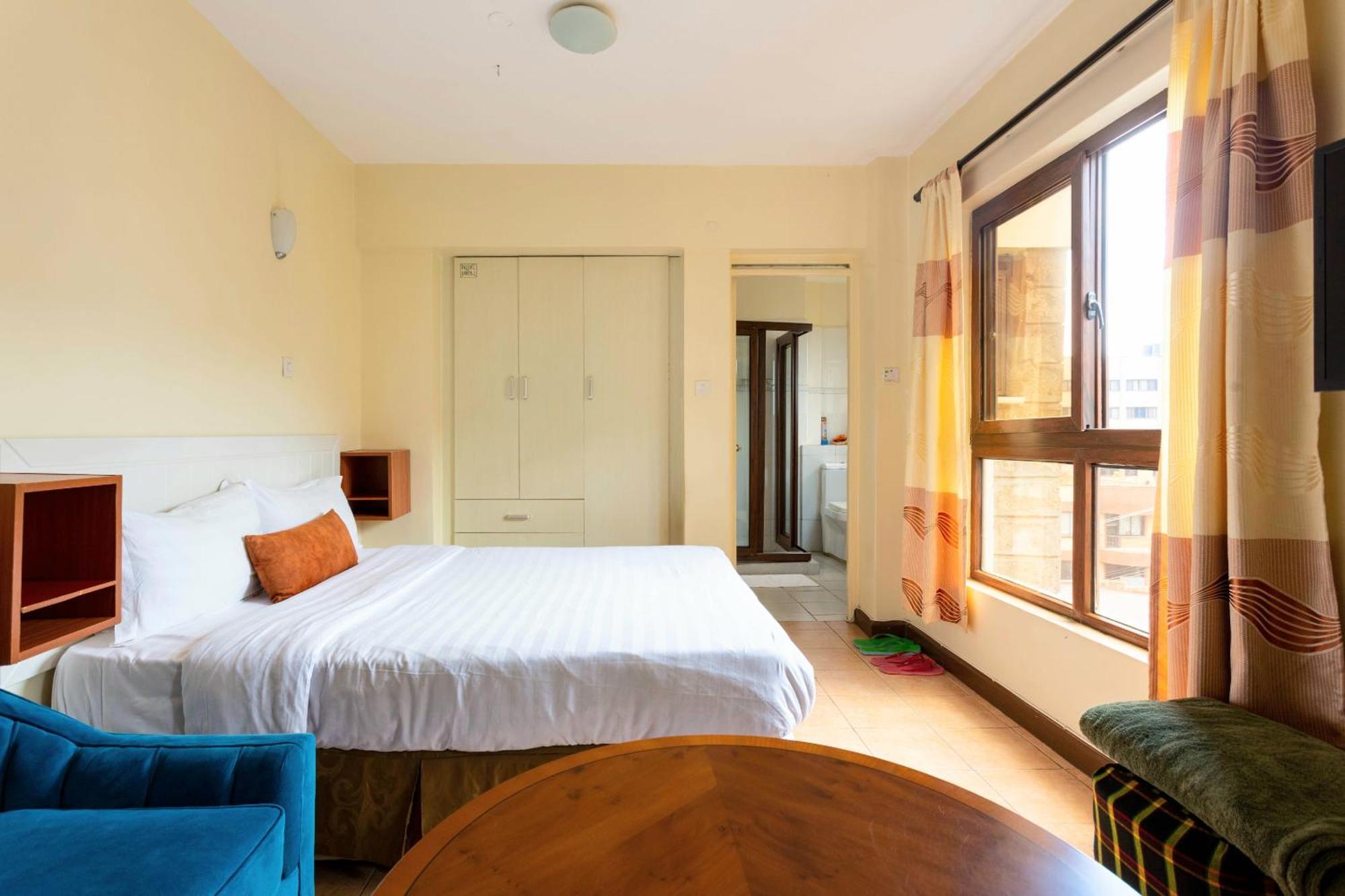 City View With Rooftop Pool - Studio Nairobi Exterior foto